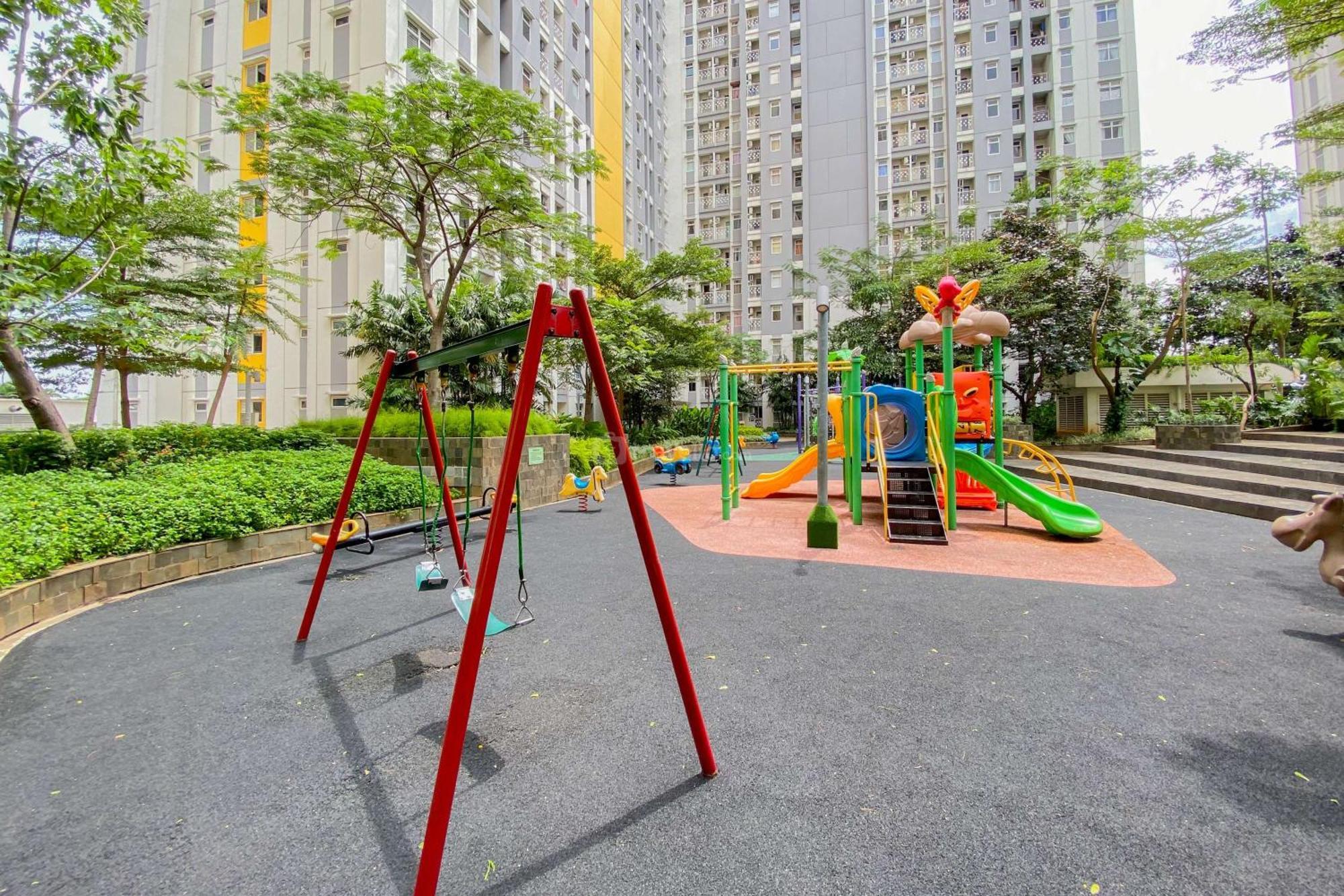 Apartemen Modern Look 2br Springlake Summarecon By Travelio Bekasi